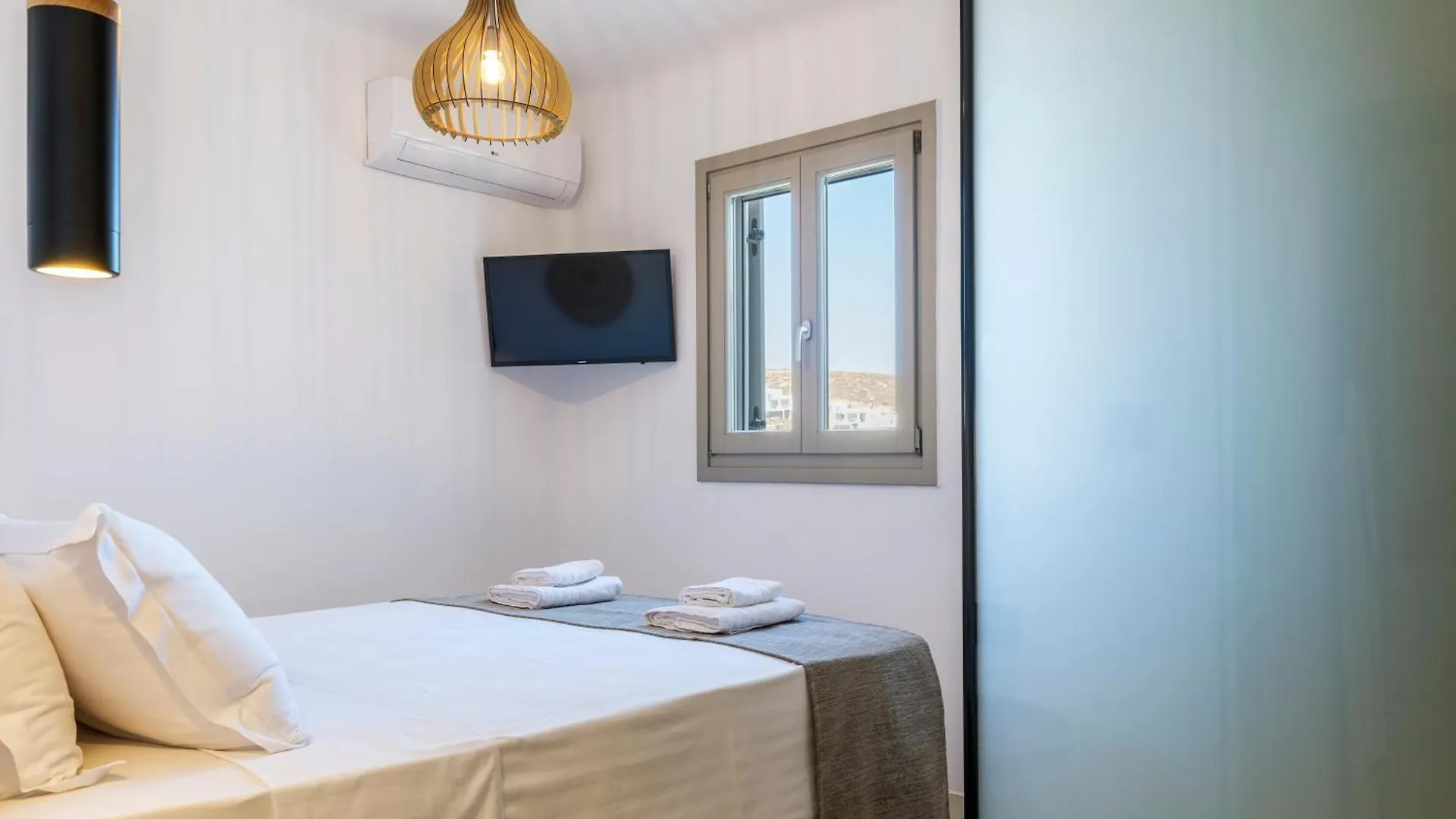 Sea Rock & Sky Private Mykonos Residence Merchia Beach