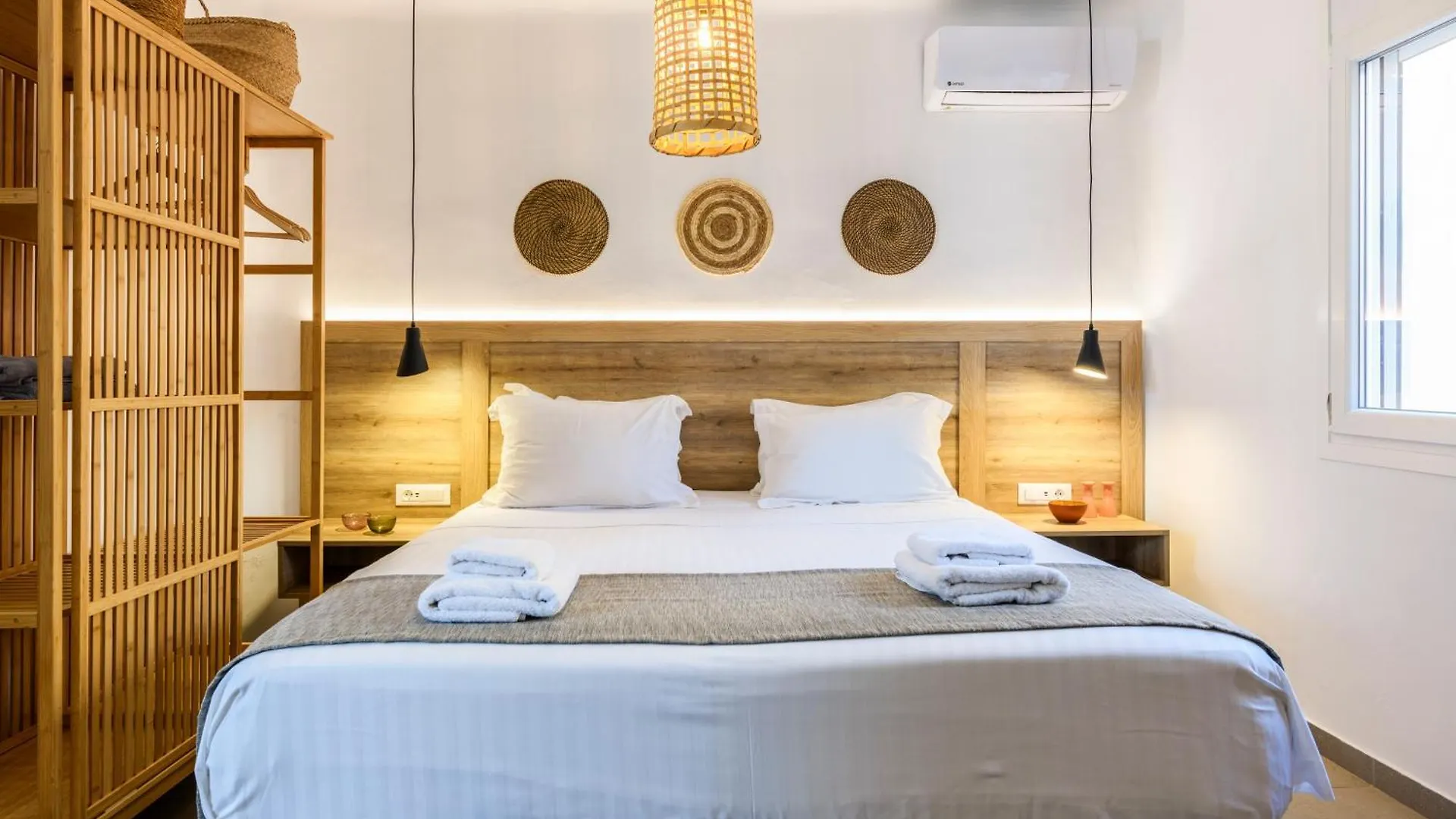 Aparthotel Sea Rock & Sky Private Mykonos Residence Merchia Beach Greece