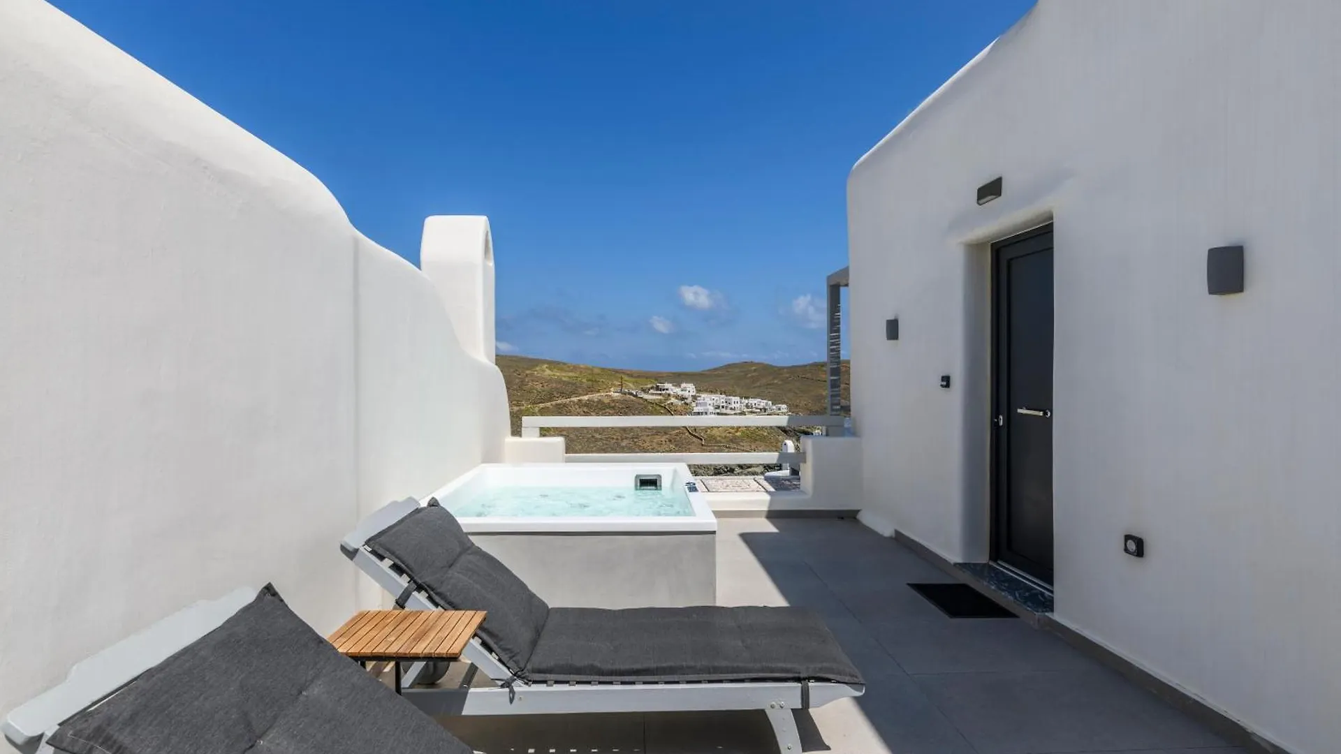 Aparthotel Sea Rock & Sky Private Mykonos Residence Merchia Beach