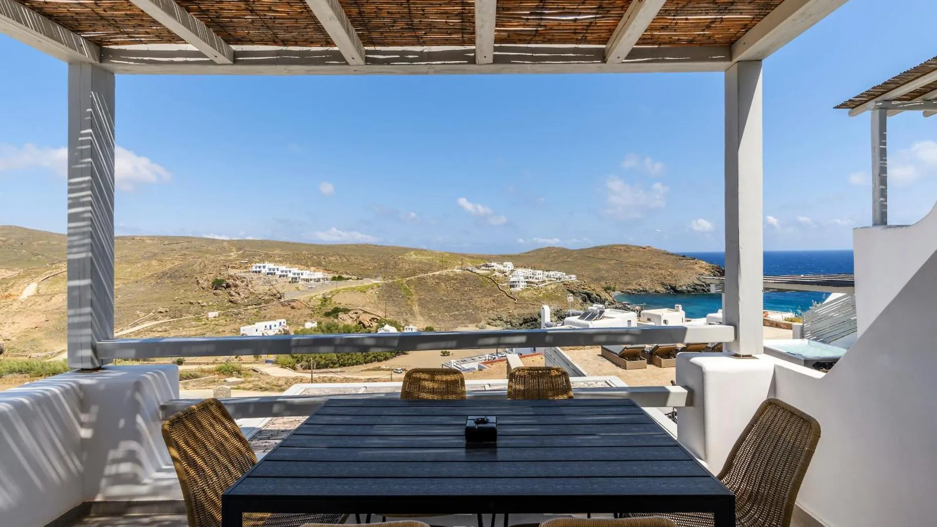 Sea Rock & Sky Private Mykonos Residence Merchia Beach 0*,