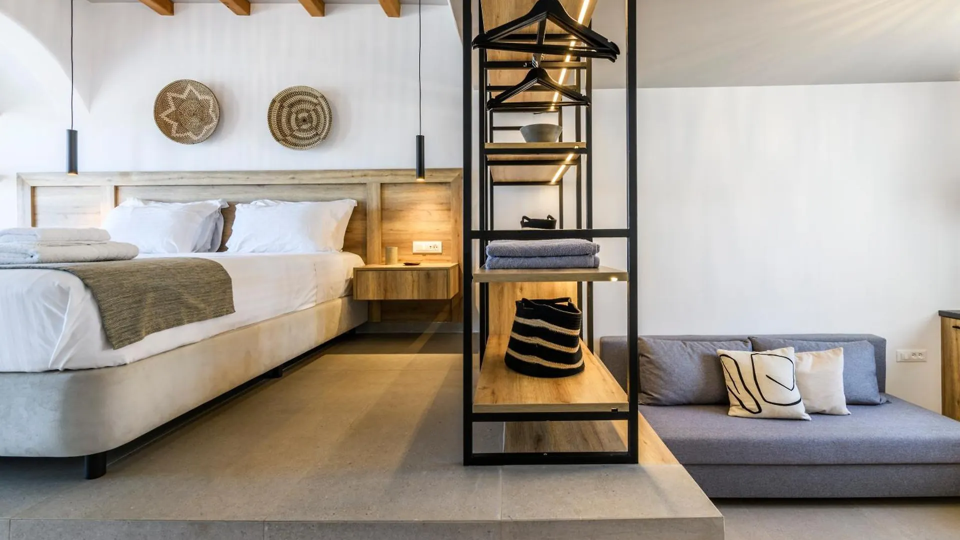 Aparthotel Sea Rock & Sky Private Mykonos Residence Merchia Beach