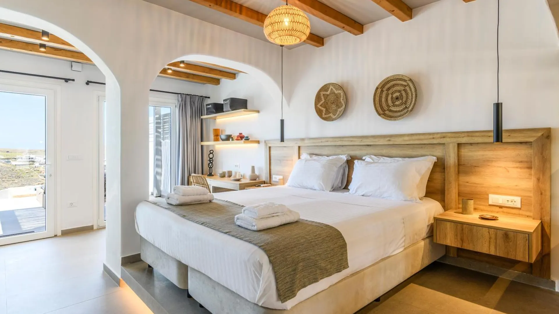 Sea Rock & Sky Private Mykonos Residence Merchia Beach Greece