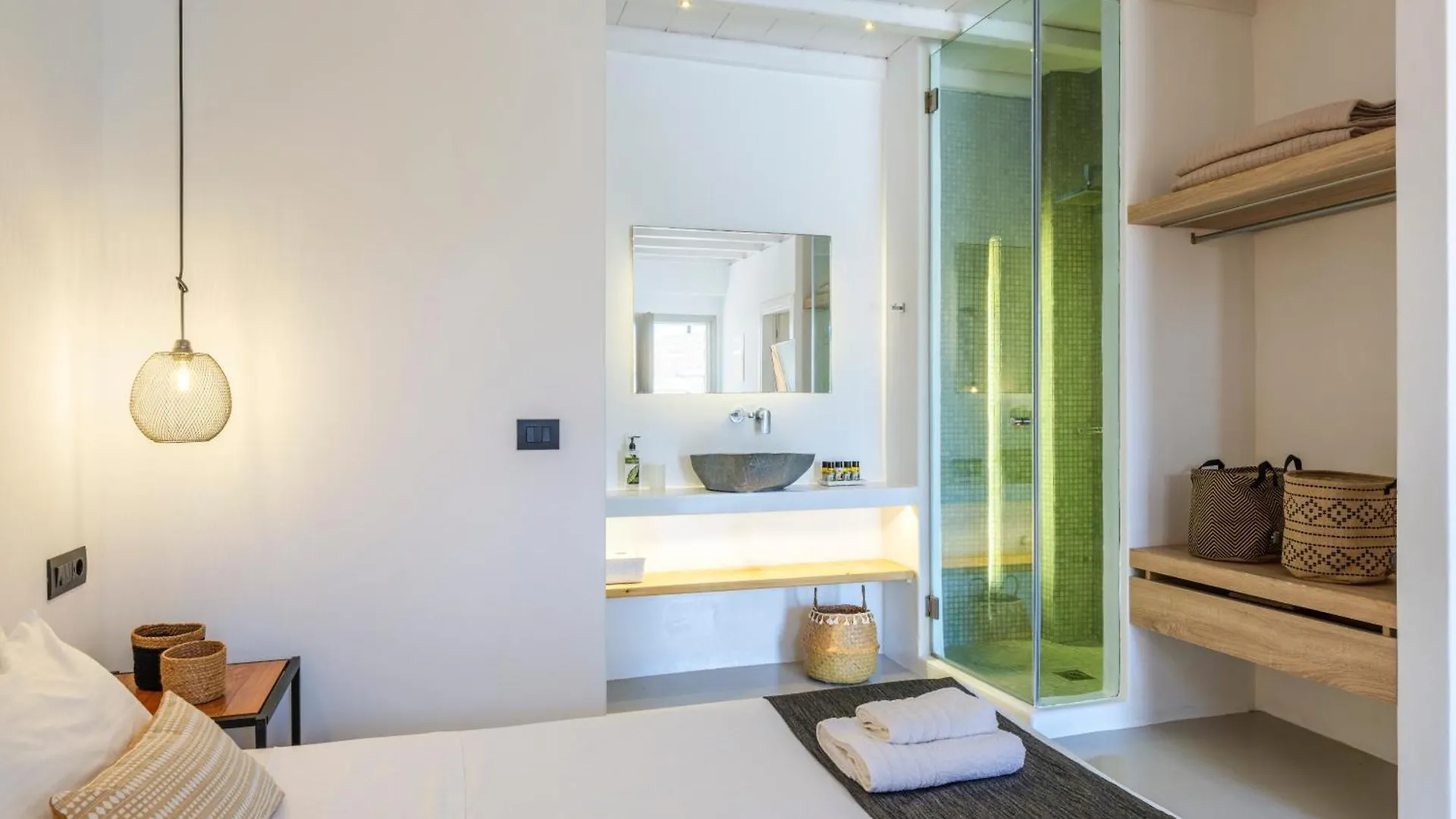 Sea Rock & Sky Private Mykonos Residence Merchia Beach Greece